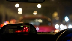 TAKSIMETAR KUCA KAO ŠTOPERICA Odbrojava gotovo po jedan evro svake sekunde (VIDEO)