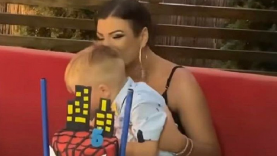 ŽELJKO KULIĆ JE GLAVNI FRAJER U VRTIĆU Miljanin sin nosi odelo kao mali gospodin, već se sprema za veliku školu