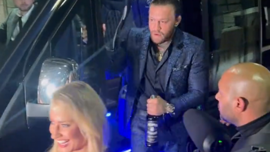 MEKGREGOR U STILU Sa viskijem i gomilom žena ukrao šou
