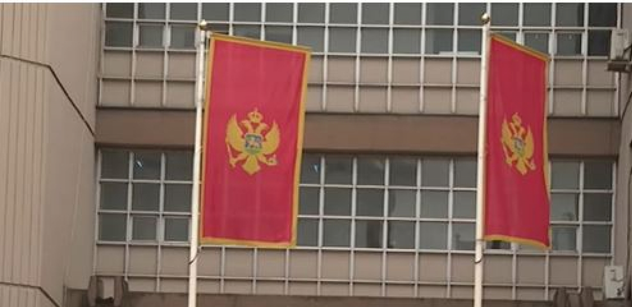 Zbog sumnje da su stvorili kriminalnu organizaciju Veljoviću, Nikočević i Mrkiću još tri meseca pritvora