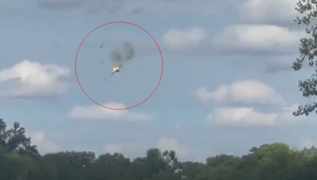 PAO AVION U AMERICI Tri osobe poginule