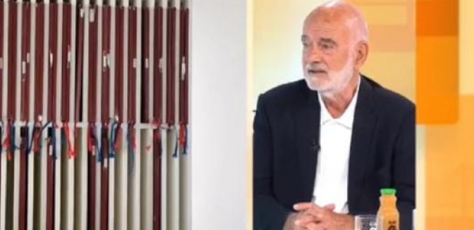 KAKO IMA OBRAZA DA POMINJE PLATE PROSVETNIH RADNIKA KAD ĆE OD JANUARA BITI 89% VEĆE NEGO U NJEGOVO VREME?! (VIDEO)