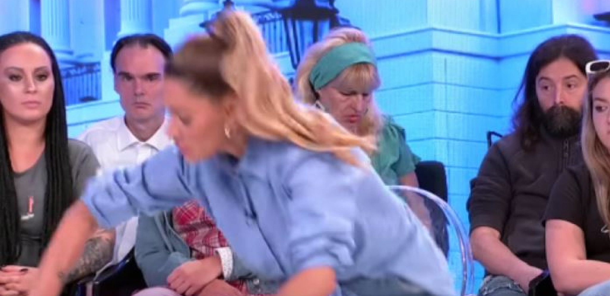 OVA KUĆA JU JE HRANILA, A ONA PROSIPA SOK! Prvo i jedino oglašavanje produkcije o incidentu Ane Ćurčić!