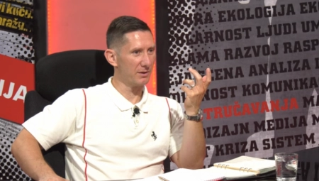 ĐILASOVA STRANKA KONTEJNER, JEREMIĆEVA POLITIČKI ABORTUS Dugogodišnji član DS ogolio propast SSP i NS