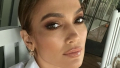 PUDERASTI TONOVI I KOLIBRIJI NA NOKTIMA Manikir Džej Lo koji će se nositi cele jeseni