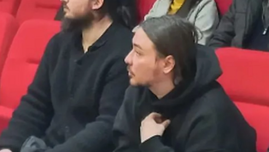 MILAN STANKOVIĆ POPIO PUNU ŠAKU LEKOVA Pevač u jeku teškog perioda objavio uznemirujuću fotografiju, fanovi zabrinuti