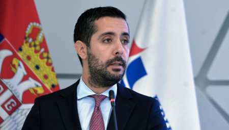 AKCIJA "BOLJA CENA" IZAZVALA TALAS POPUSTA Momirović najavio proširenje palete proizvoda na sniženju