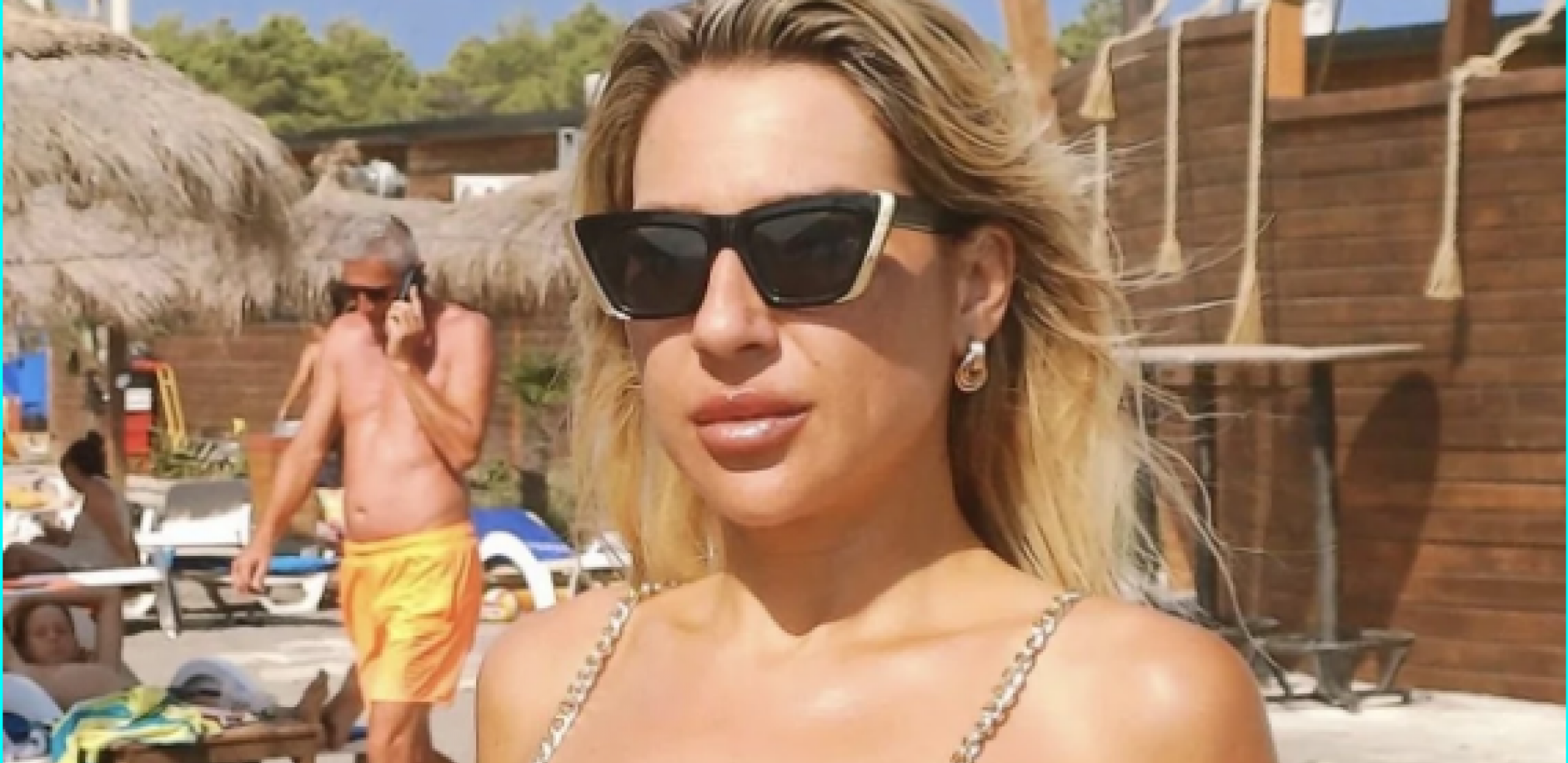 ZAPLESALA U KUPAĆEM IZ KOG SVE ISPADA Jovana napravila šou na plaži, poručili joj da je preterala! (VIDEO)