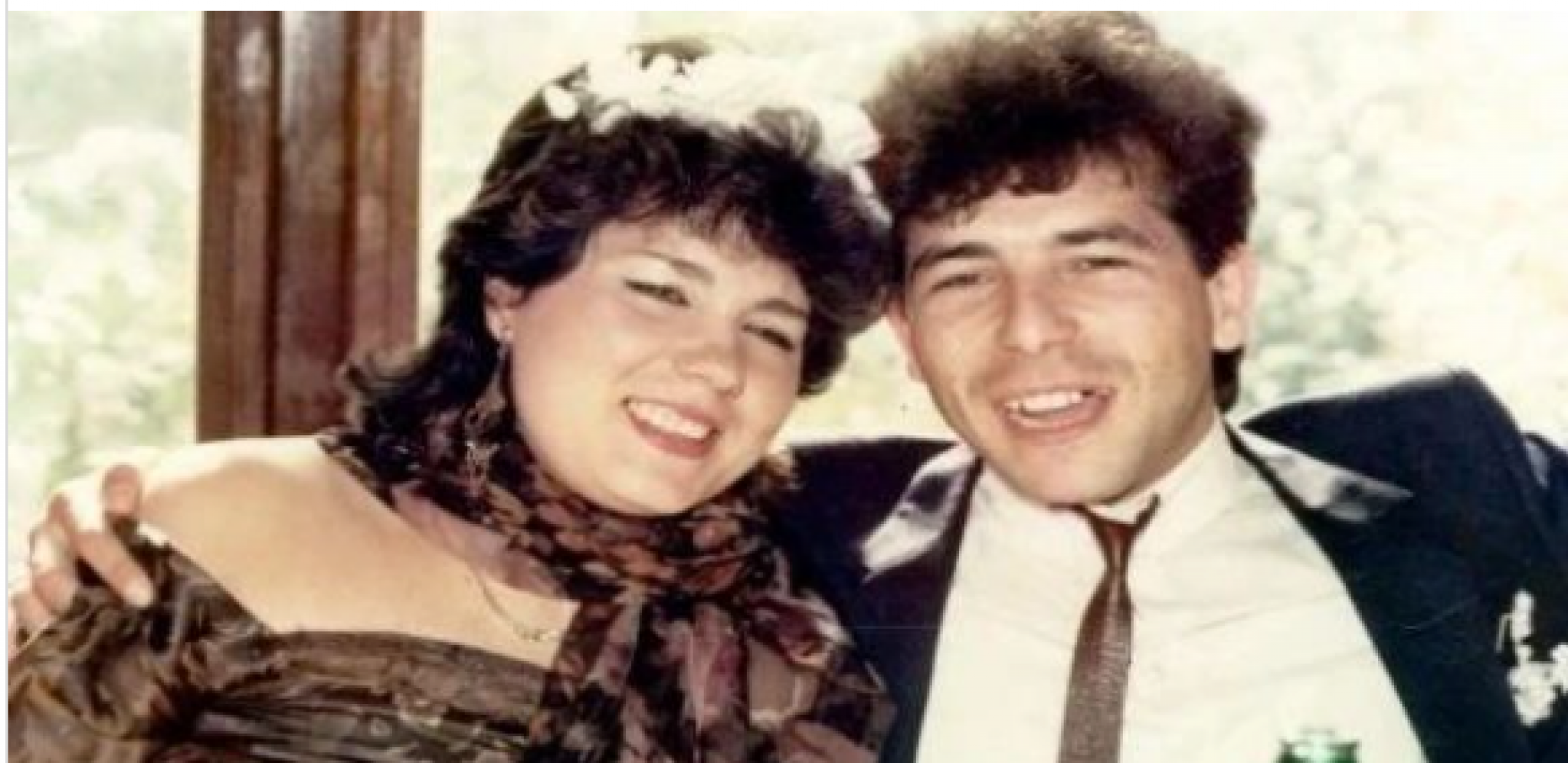 DA LI PREPOZNAJETE BRAČNI PAR SA FOTOGRAFIJE? Oboje su poznati pevači, o njihovom odnosu je brujala javnost, a brak im je bio pun skandala