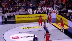 KAD SRBI TRČE KONTRU Bogadnovo dodavanje bez gledanja zapalilo "Arenu" (VIDEO)