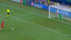 TRENER SEVILJE PRIZNAO GREŠKU: Da li ovo znači da Gudelj nije trebao da šutira penal?