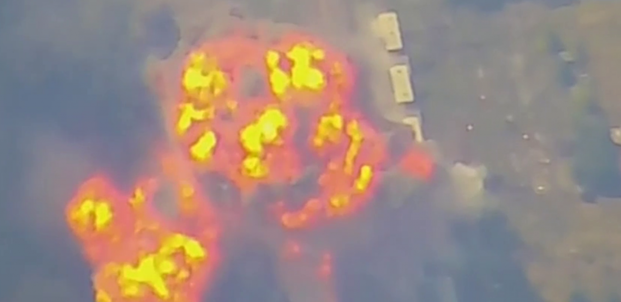 EKSPLODIRALI DRAGOCENI VAGONI SA MUNICIJOM! Rusi izveli stravičan raketni udar (VIDEO)