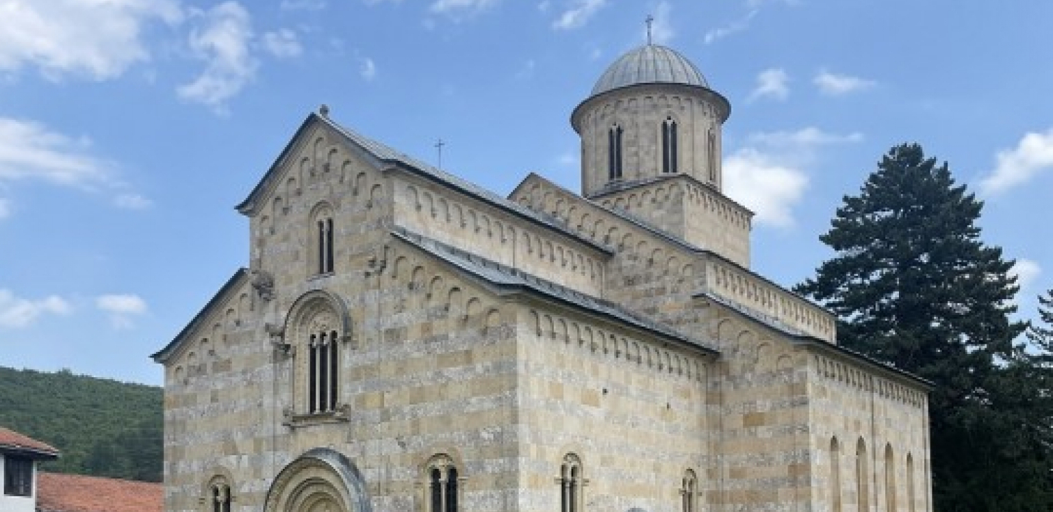 VISOKI DEČANI POD ZNAKOM PITANJA Prištinske institucije ćute
