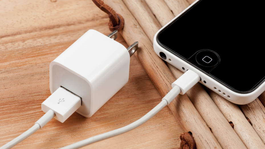 OVO SU "UBICE" KOJE JEDU VAŠU BATERIJU Ako vam je telefon stalno prazan, obratite pažnju na ovo