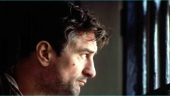 GLUMAC KRIO DA MU JE OTAC GEJ Trajalo je decenijama, a istina ga je dotukla!