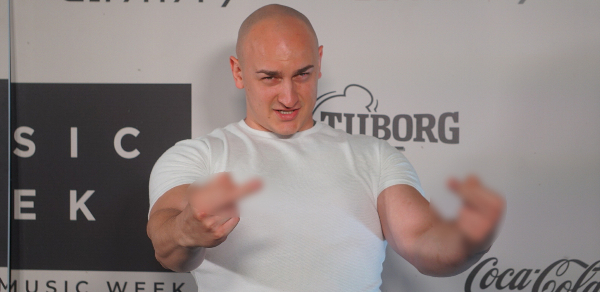 DESINGERICA HOSPITALIZOVAN Reper završio u bolnici, medicinsko osoblje uz njega! (FOTO)