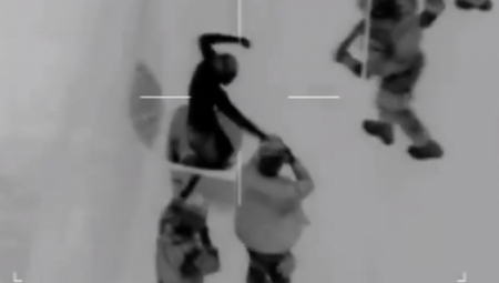 MISLIO DA JE PUNO PAMETAN Policija pronašla begunca na neverovatnom mestu, "sija kao božićna jelka"