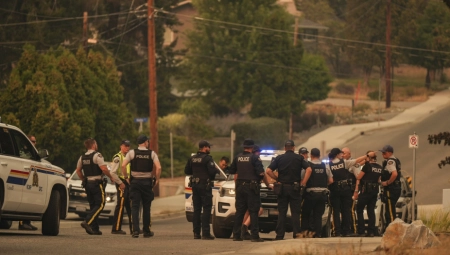 KANADA U PLAMENU Proglašena vanredna situacija, šumski požari besne u Britanskoj Kolumbiji