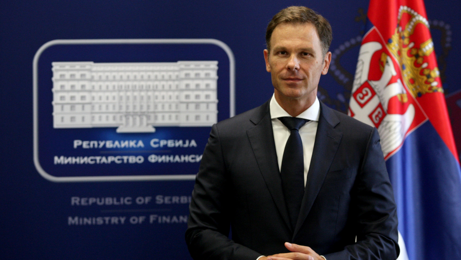 VELIKO INTERESOVANJE Mali: Za penzionerske kartice prijavilo se 700.000 penzionera