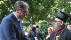 OGLASIO SE VUČIĆ IZ MAĐARSKE Predsednik Srbije na sastanaku sa episkopom budimskim Lukijanom (FOTO)