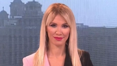 NA TV-U JE SMERNA, A NA INSTAGRAMU FATALNA BOMBETINA Skinula se Bojana Ristivojević i pokazala hot telo! (FOTO)