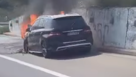 PLANUO AUTOMOBIL NA VOŽDOVCU! Požar šokirao meštane (VIDEO)