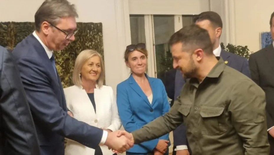 PREDSEDNIK VUČIĆ SE SASTAO SA ZELENSKIM Objavio je sliku na Instagramu