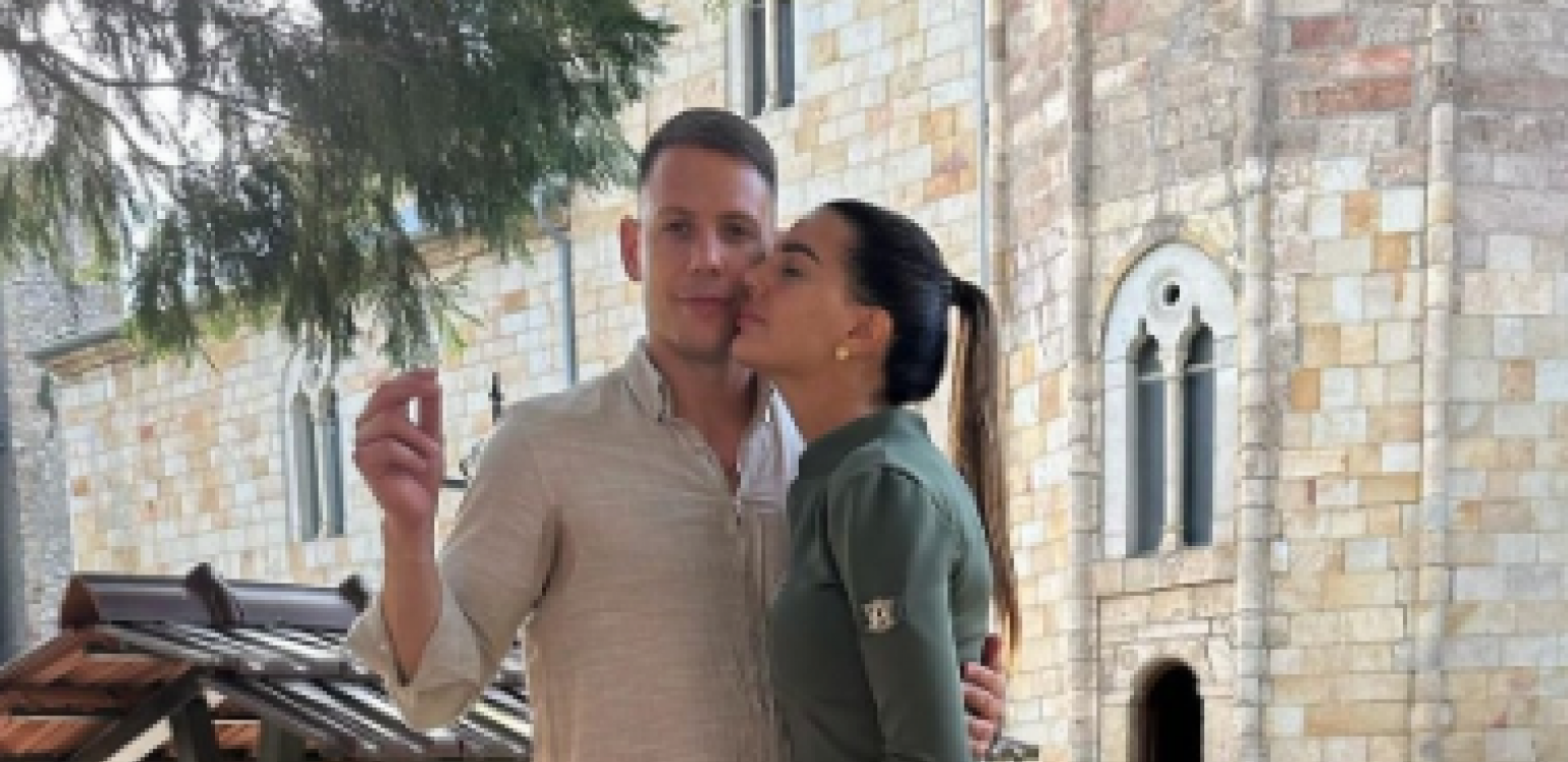 TRUDNA JOVANA LJUBISAVLJEVIĆ OBJAVILA SLIKU SA ULTRAZVUKA Ne može da sakrije sreću, čestitke stižu sa svih strana