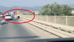 ODVRATNA SCENA SNIMLJENA U ČAČKU Stao je nasred mosta i samo ga zafrljačio u Moravu