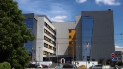 POKOSIO DETE (8) NA PEŠAČKOM PRELAZU Kamera sve snimila, mališan operisan u KBC Niš