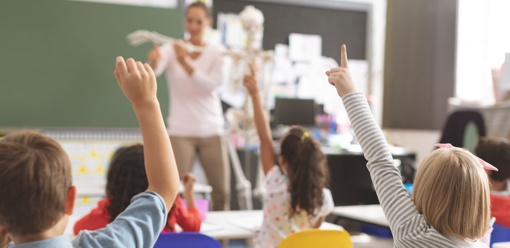 NIJE POTREBNA NIKAKVA PRIPREMA PRED TESTIRANJE Upis u prvi razred čeka 65.000 mališana u Srbiji