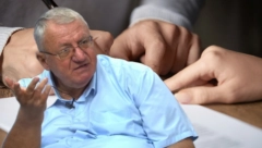 ŠEŠELJEVA ANALIZA DEKLARACIJE IZ ATINE Posle ovih reči lidera radikala svi potpisnici će se ozbiljno zamisliti - Da mi njima uzvratimo