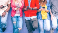 IMATE STARI TELEFON I ŽELITE DA GA PRODATE? Pogledajte koji najmanje gube na vrednosti