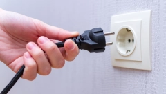 KORISTITE JE RACIONALNO Klima duplira račune za struju