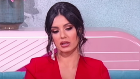 STANJE JE ALARMATNO: Tanja Savić otkazala sve nastupe, mora na hitnu operaciju?