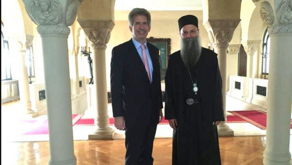 NEUTEMELJENE IZJAVE POJEDINIH BRITANSKIH POLITIČARA O SPC: Patrijarh Porfirije se sastao sa novim britanskim ambasadorom (FOTO)
