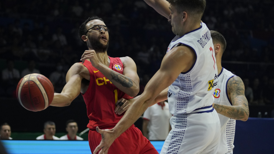 PUKLA STOTKA, SRBIJA "PREGAZILA" KINU NA STARTU MUNDOBASKETA "Orlovi" pokvarili rođendan Đorđeviću, povreda Petruševa (ne) brine