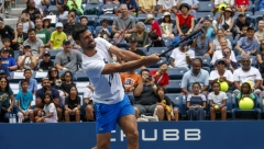 MAJSTOR NOLE Srbinu davali sve i svašta da udara lopticu, a on... Nepogrešiv!
