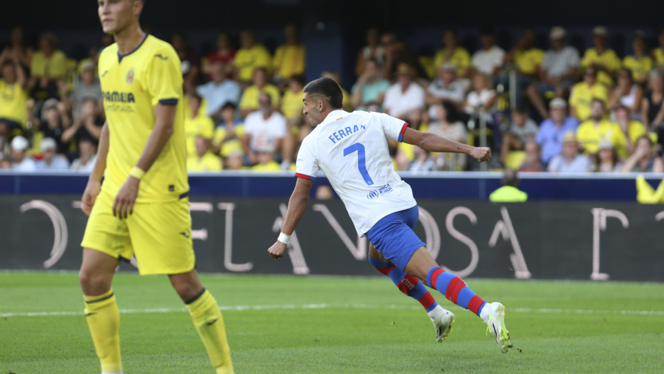 LUDO, LUĐE - BARSELONA Sedam golova u spektaklu na "Madrigalu", Barselona slavila posle ludnica protiv Viljareala