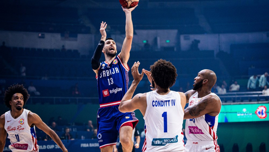 KOLIKO JE SADA SVE KOMPLIKOVANO Srbija ima dva puta - ili idemo kući, ili na Amere