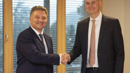 PREDSTAVLJEN PROJEKAT IZGRADNJE KAMPUSA BIO4 Mihailo Jovanović se sastao sa Mirekom Dušekom (FOTO)