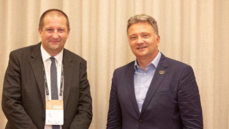 "ZNAČAJNA SU NAM ZNANJA I ISKUSTVA SLOVENIJE" Ministar Mihailo Jovanović se sastao sa Urošem Sveteom (FOTO)