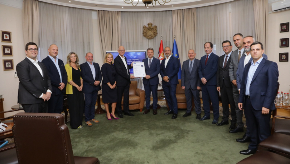 MINISTAR JOVANOVIĆ: Srbija prepoznata od svetski priznatih institucija kao jedan od lidera elektronske uprave