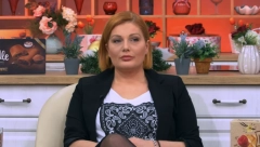 STAJAO JE IZA NJE DOK JE ČITALA I MASTURBIRAO Voditeljka zbog izjava završila u policiji, a ove detalje o Jovani Jakić niste znali!