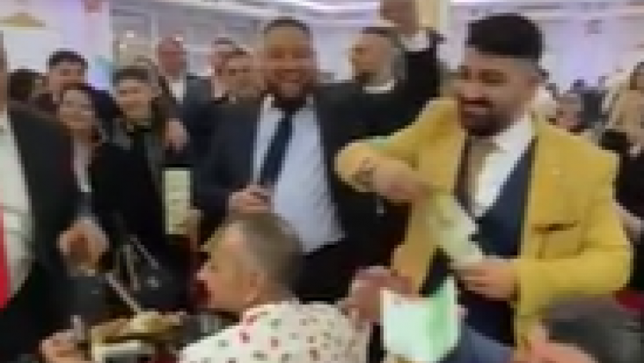 BROJI PARE BRŽE OD MAŠINE Za 10 sekundi "izbacio" 3.000 evra (VIDEO)