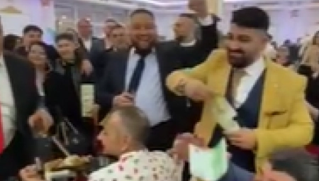 BROJI PARE BRŽE OD MAŠINE Za 10 sekundi "izbacio" 3.000 evra (VIDEO)