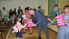 BRIGA O DECI U CENTRU PAŽNJE OPŠTINE SAVSKI VENAC: Poklon torbe i školski pribor prvacima za srećan polazak u školu