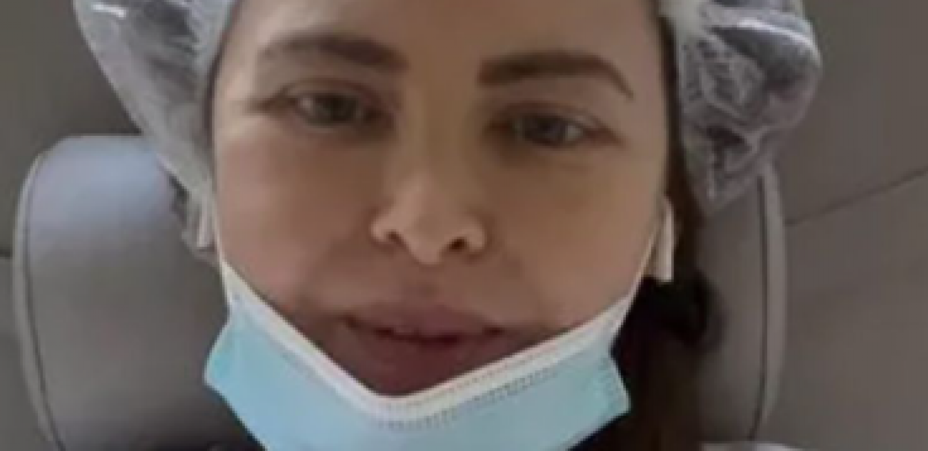 GLUMICA UMRLA POSLE PLASTIČNE OPERACIJE Skinuli je sa aparata nakon 79 dana borbe za život!