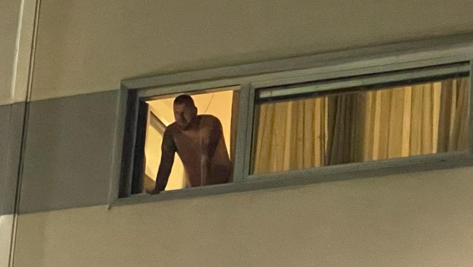 ALO! PAPARAZZO Janjuš izleteo go na prozor apartmana, a evo šta nam je poručio pred početak Elite