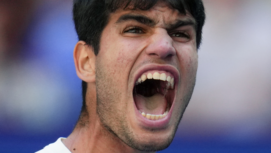 ŠPANAC POKAZAO ZNAKE SLABOSTI Alkaraz se namučio do četvrtog kola US Opena